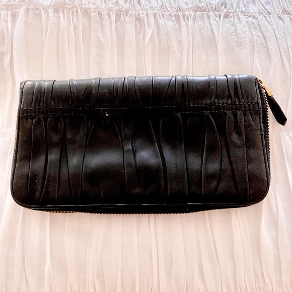 Prada wallet - Picture 3 of 6